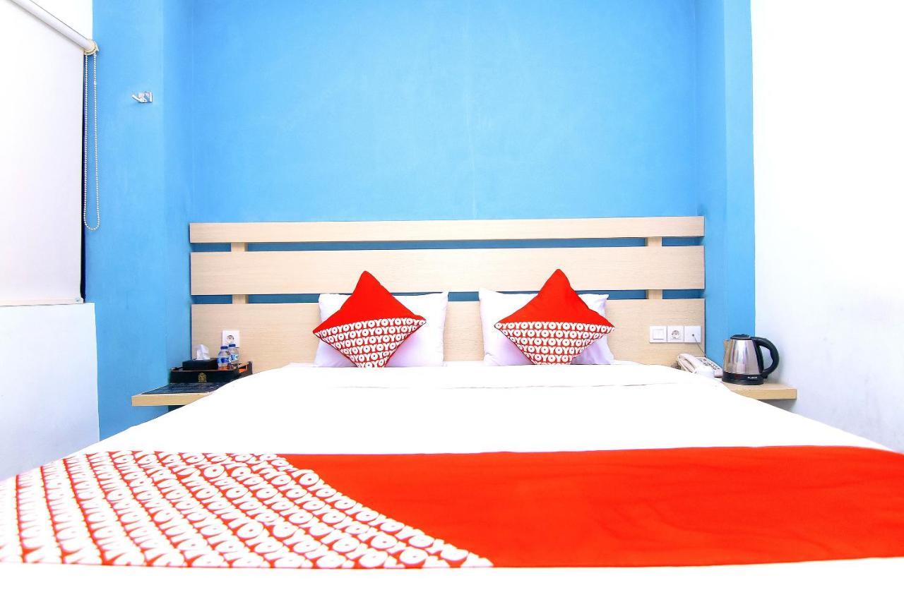 Oyo 592 Budget Hotel By The Harbour Padang  Exteriér fotografie